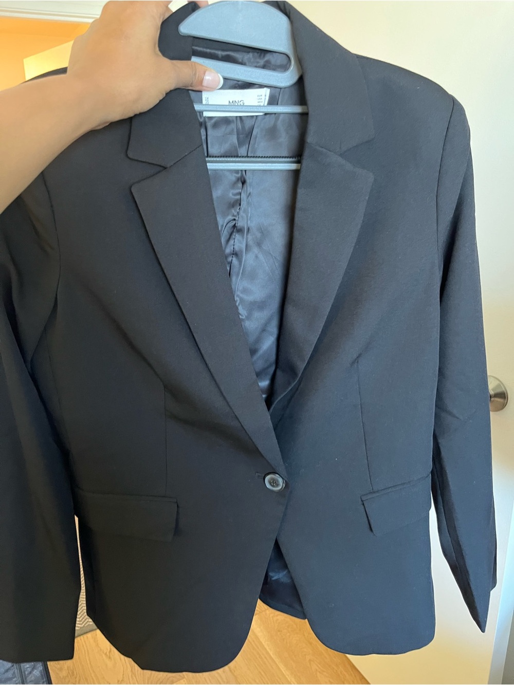 Mango Black Single-Button Tailored Blazer